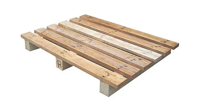 Industrie: Paletten - Feuerfeste Paletten Holz Schäfer
